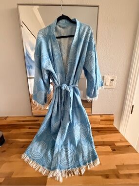Light Blue Circular Pattern Cotton Robe with Fringe